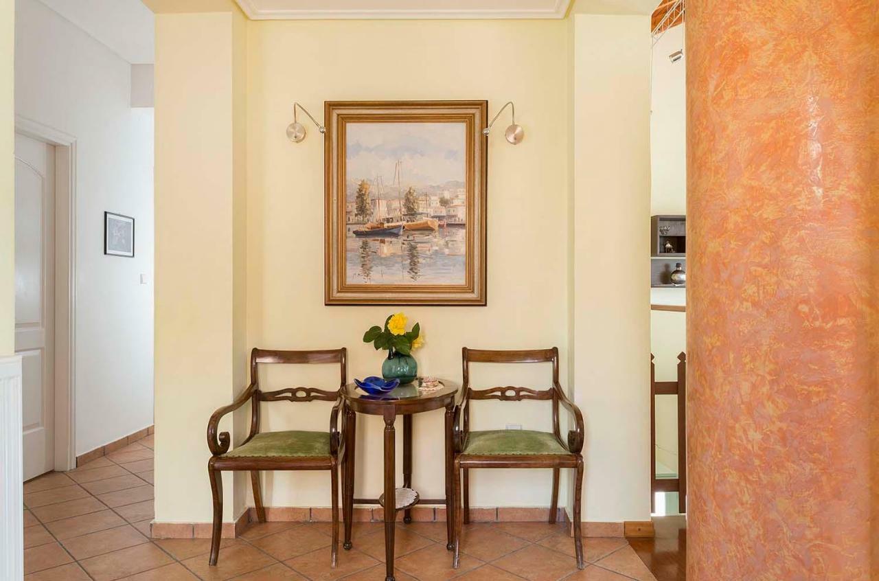 Yellow House Ithaca バティ エクステリア 写真