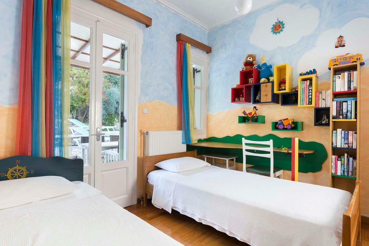 Yellow House Ithaca バティ エクステリア 写真